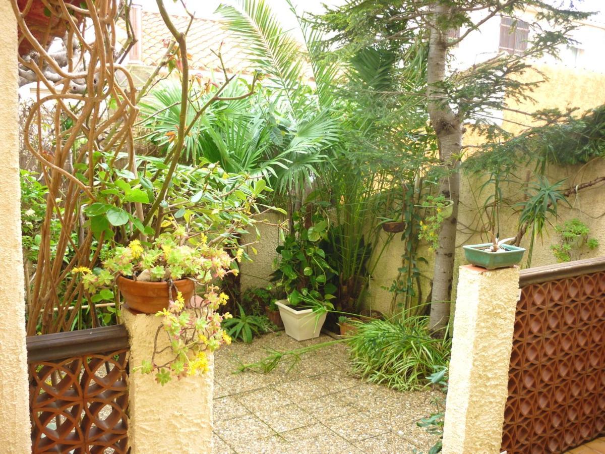 Maison Charmante A Sainte-Marie Avec Grand Jardin Bagian luar foto